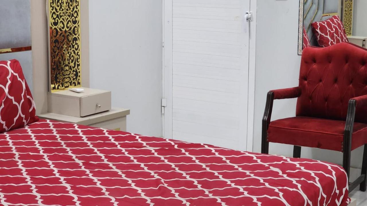 Gulshan Guest House Karachi Luaran gambar