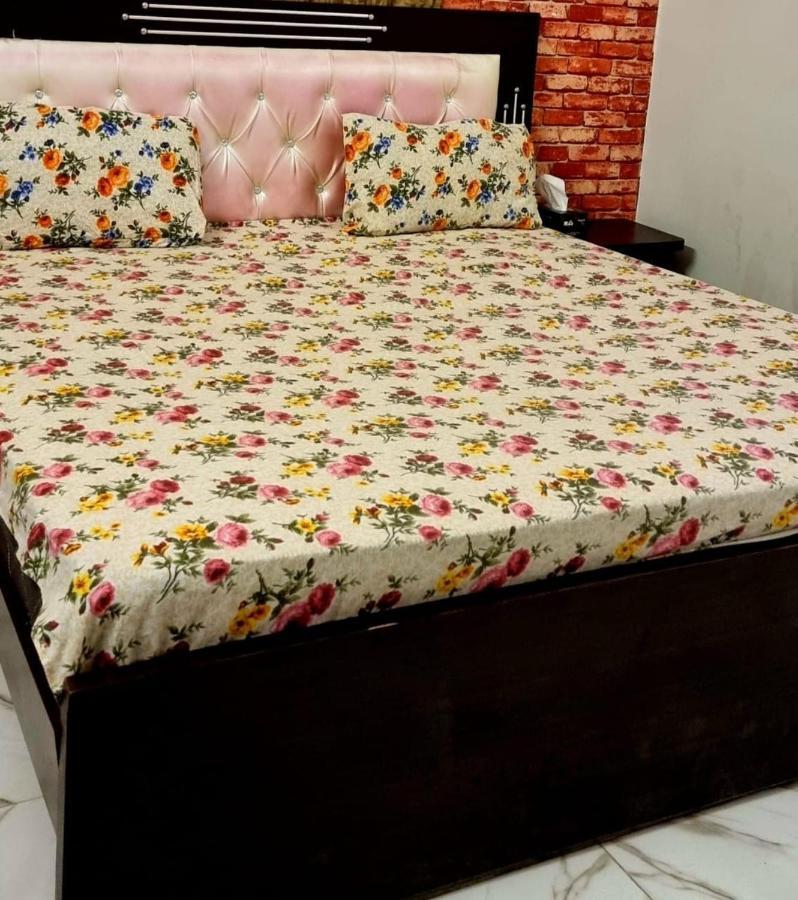 Gulshan Guest House Karachi Luaran gambar