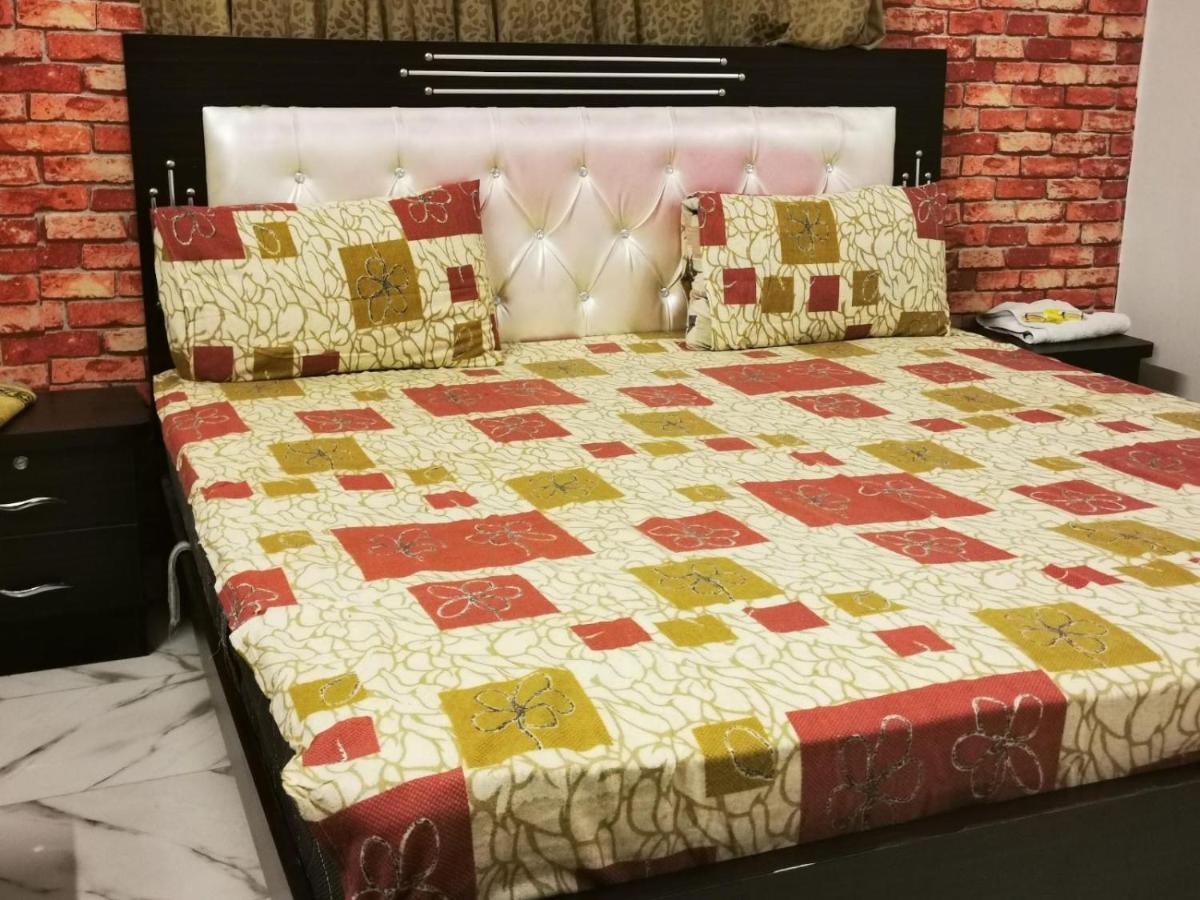 Gulshan Guest House Karachi Luaran gambar