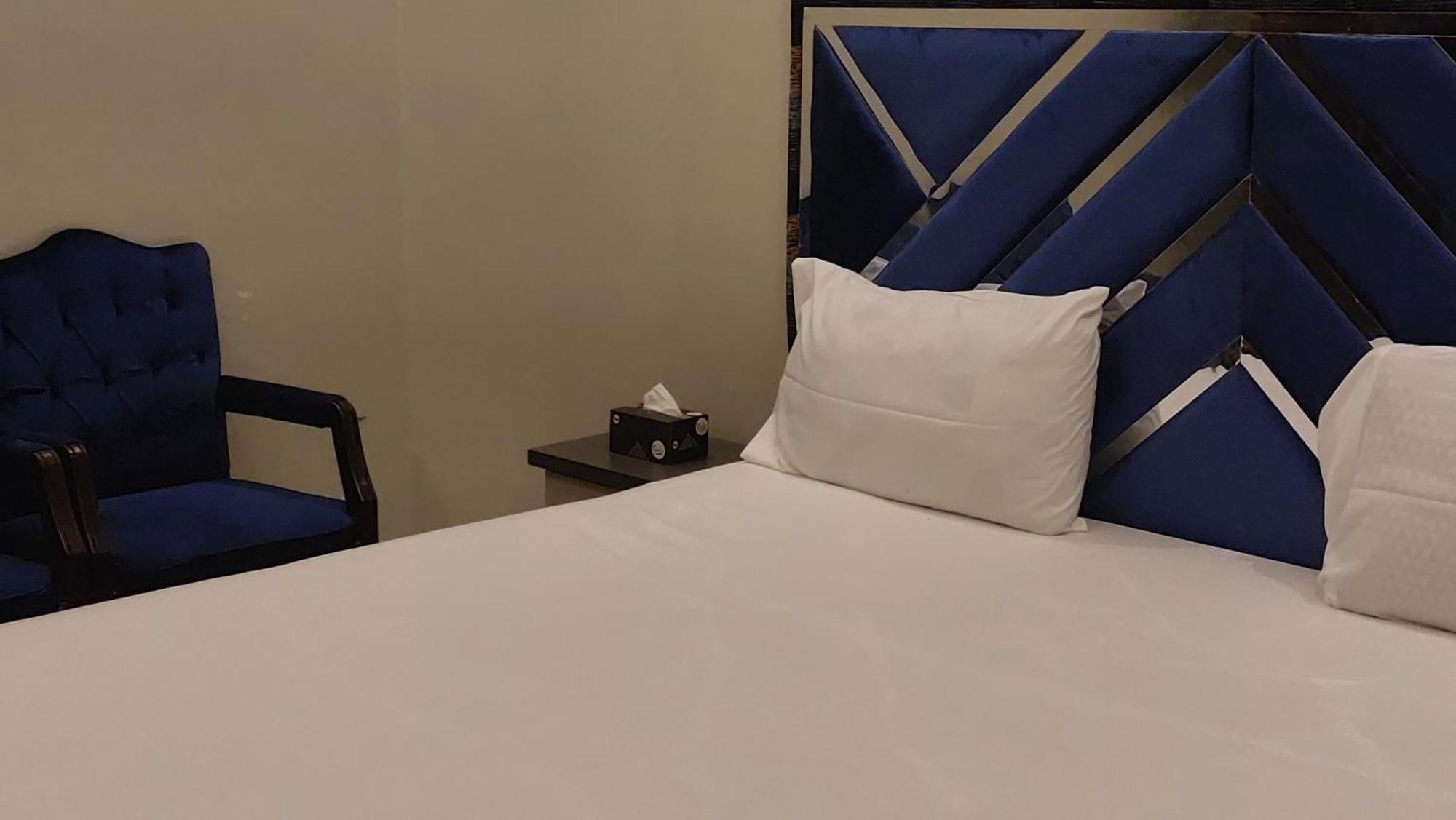 Gulshan Guest House Karachi Luaran gambar